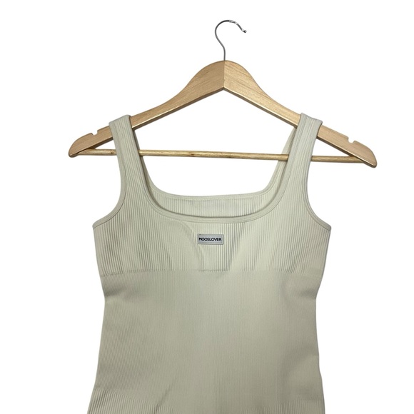 MOOSLOVER sz XS/Small? Full Body Suit Sleeveless Ribbed Square Neckline Cream - Picture 6 of 11